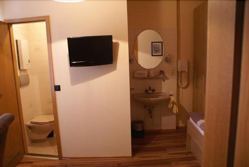 Hotel Sonnenhof Garni - Oda