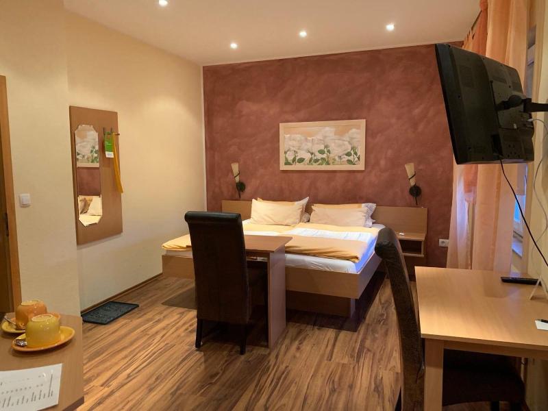 Hotel Sonnenhof Garni - Oda