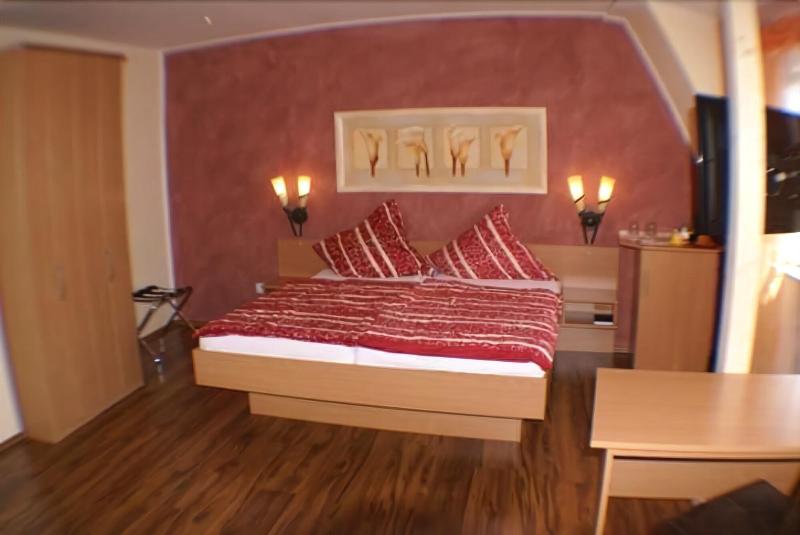 Hotel Sonnenhof Garni - Oda