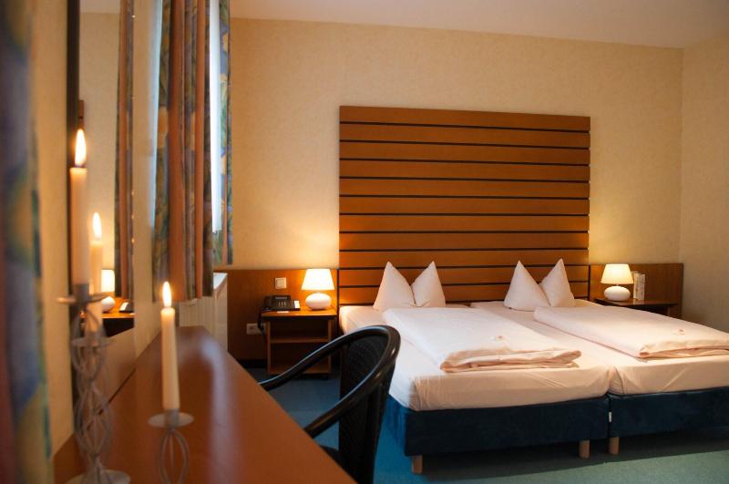 Hotel Stadt Püttlingen - Oda
