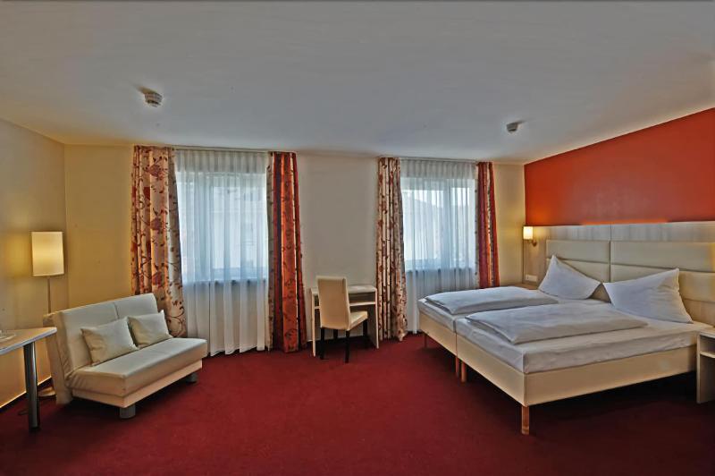 Hotel Rödelheimer Hof - Am Wasserturm - Oda