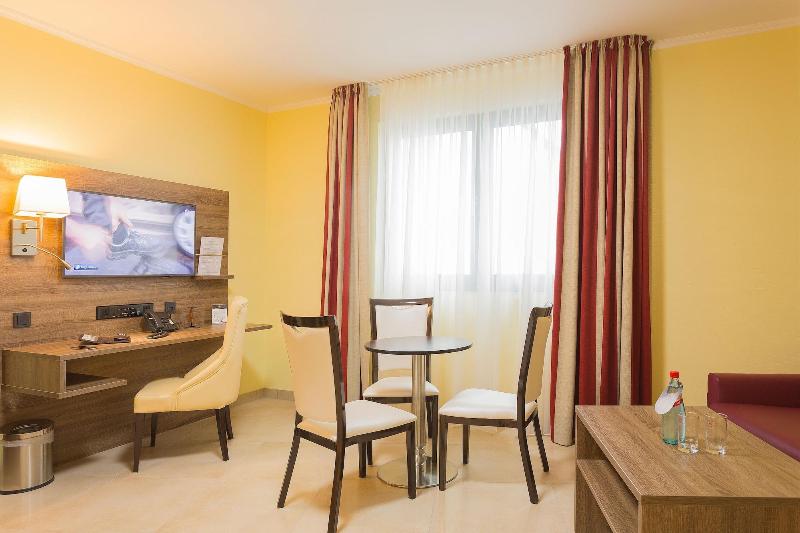 NAAM Hotel & Apartment Frankfurt City-Messe Airpor - Oda