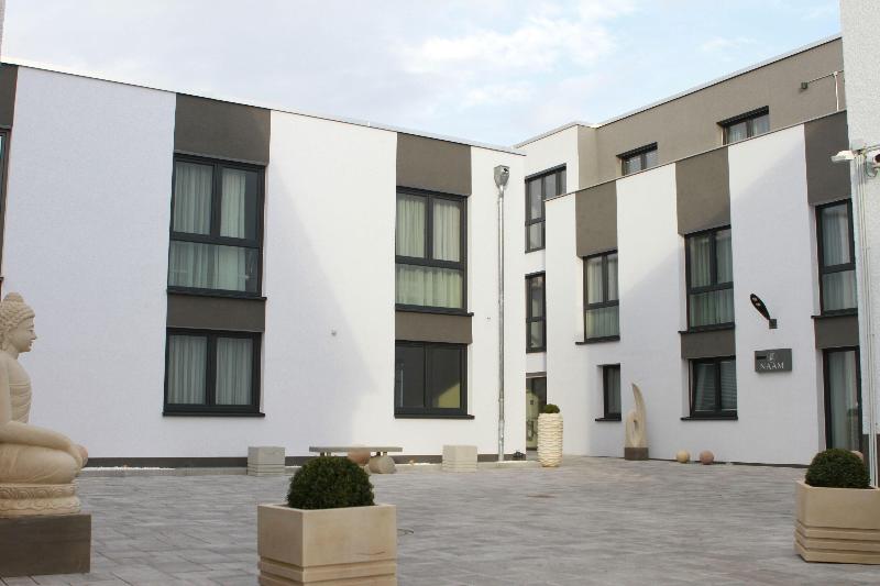 NAAM Hotel & Apartment Frankfurt City-Messe Airpor - Teras