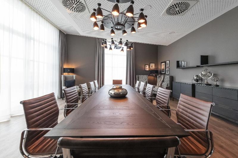 HARBR. Hotel Heilbronn - Toplantı