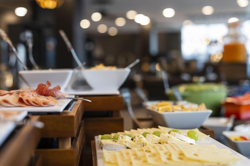 HARBR. Hotel Heilbronn - Restoran
