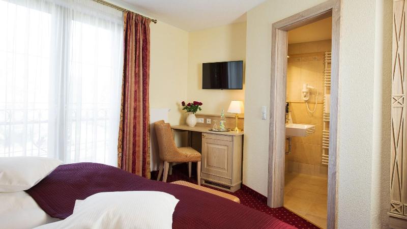 Hotel Rebstock - Oda