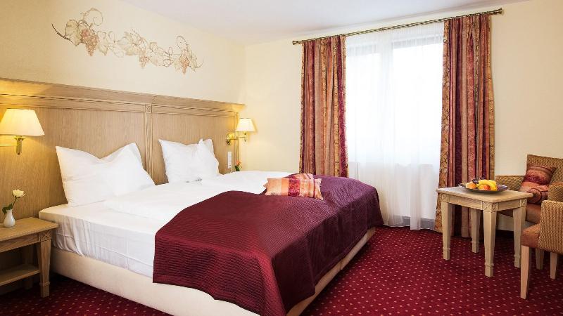 Hotel Rebstock - Oda