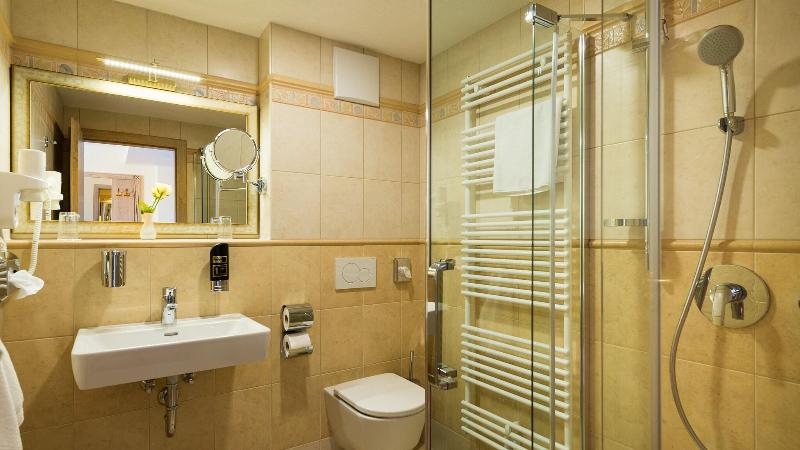 Hotel Rebstock - Oda