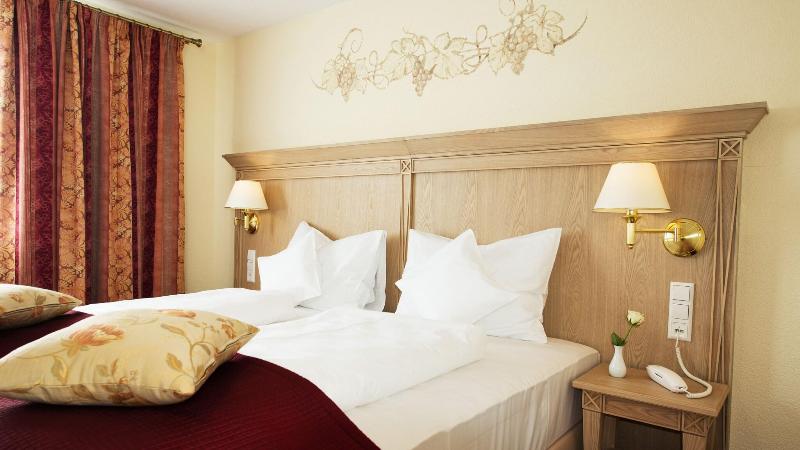 Hotel Rebstock - Oda