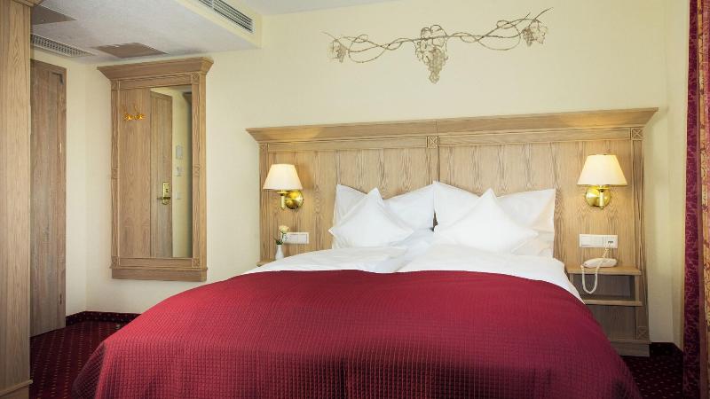 Hotel Rebstock - Oda