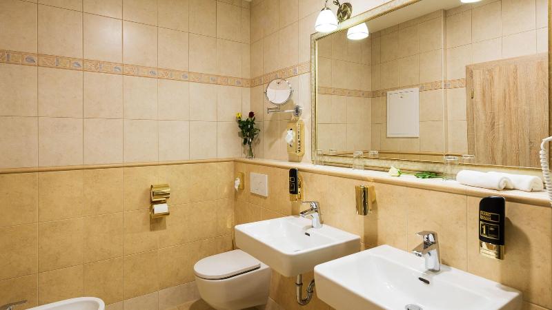 Hotel Rebstock - Oda
