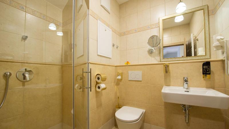 Hotel Rebstock - Oda