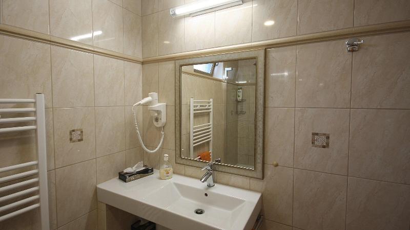 Hotel Rebstock - Oda