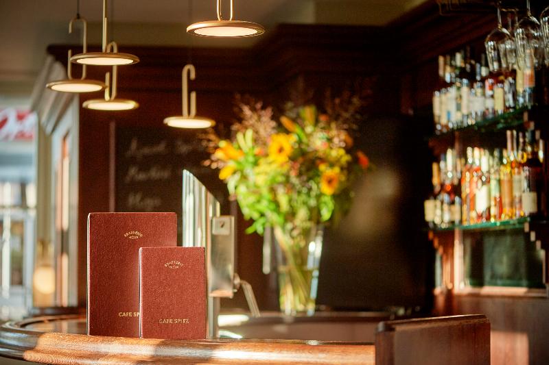 Merian Basel - Self Check-In - Bar