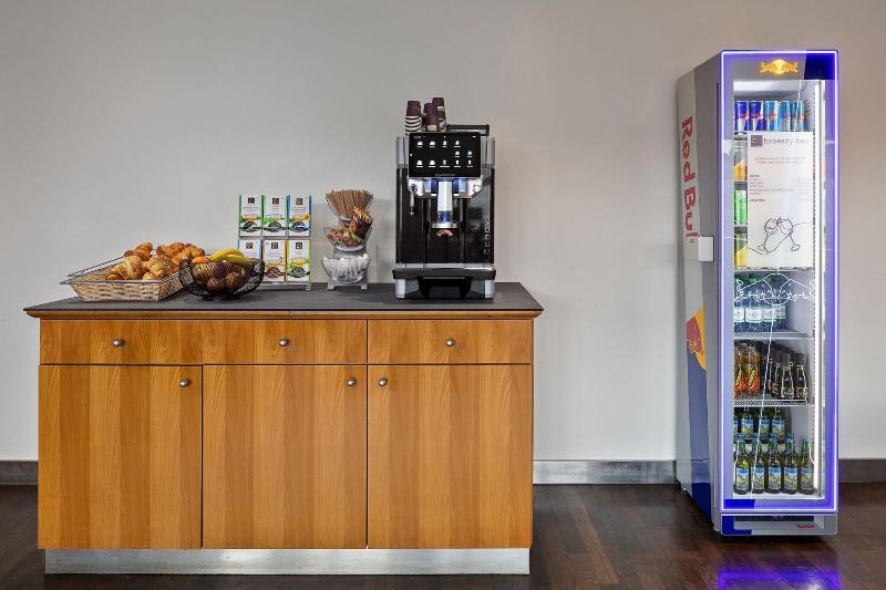 Merian Basel - Self Check-In - Restoran
