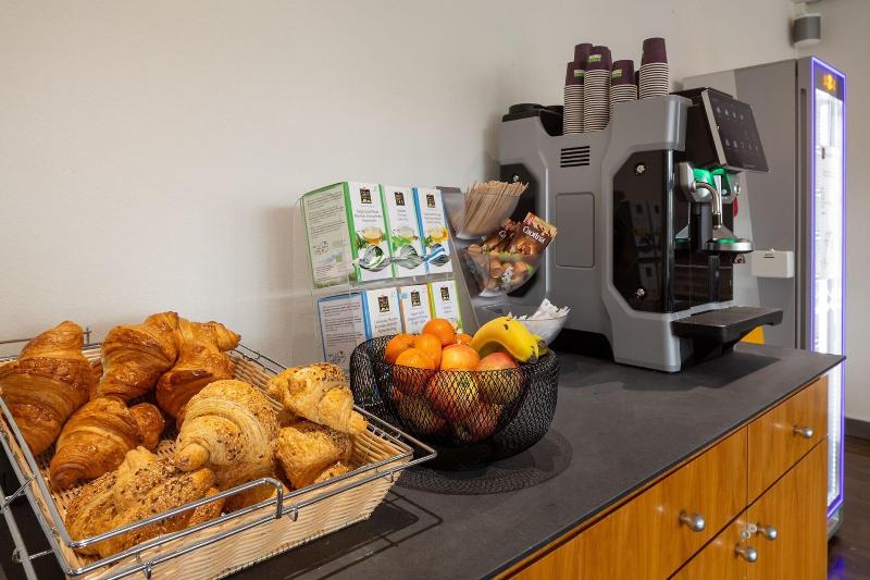 Merian Basel - Self Check-In - Restoran
