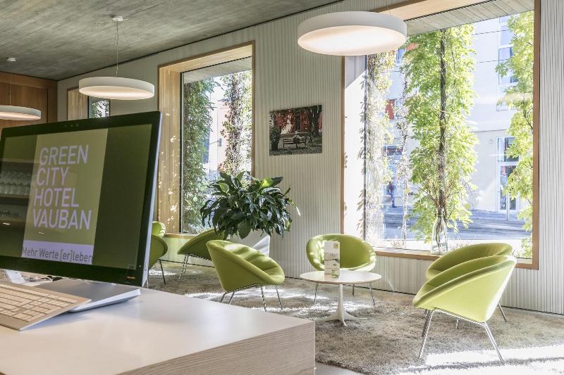 Green City Hotel Vauban - Lobi