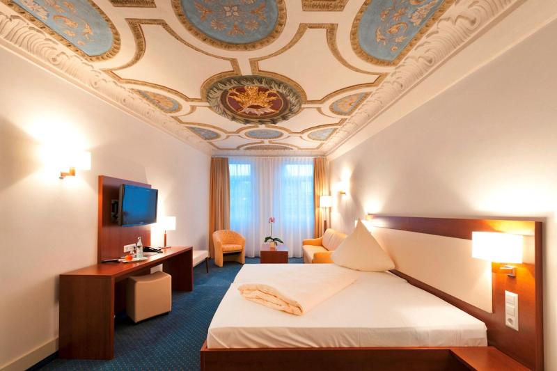 Hotel Gasthof Goldener Adler - Oda