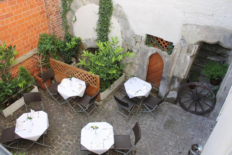 Hotel Gasthof Goldener Adler - Teras