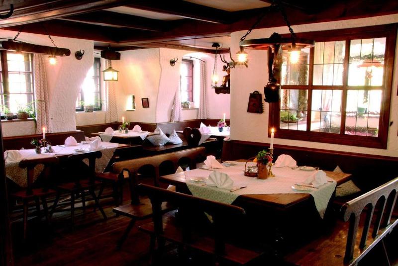 Romantik Hotel Zum Klosterbräu - Restoran