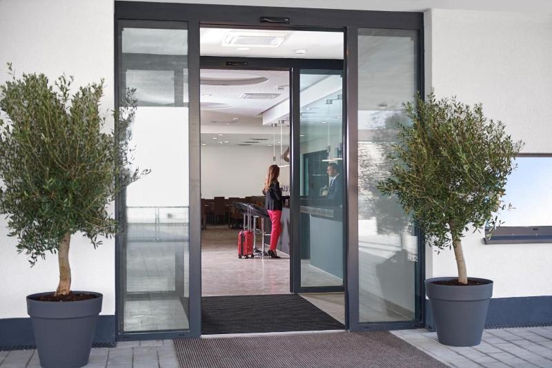 NEW IN - Ingolstadt - Gaimersheim - Genel