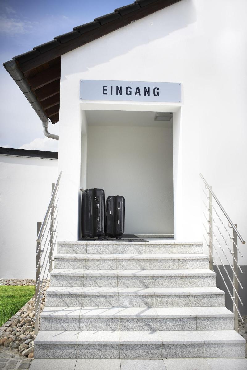 NEW IN - Ingolstadt - Gaimersheim - Genel
