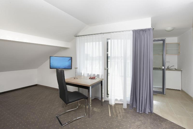 NEW IN - Ingolstadt - Gaimersheim - Oda
