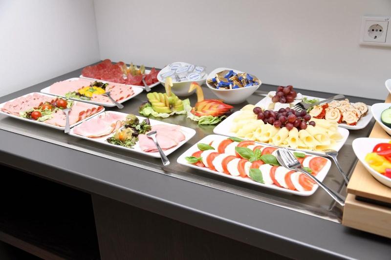 NEW IN - Ingolstadt - Gaimersheim - Restoran