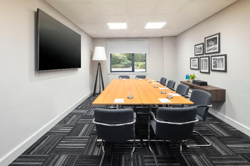 Holiday Inn Aylesbury - Toplantı