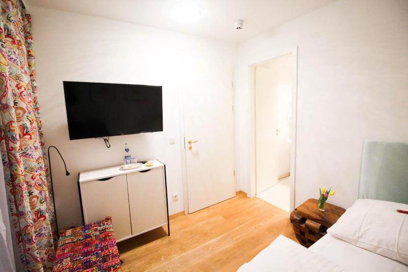 das kleine Hotel in München - Oda