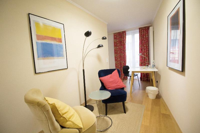 das kleine Hotel in München - Oda