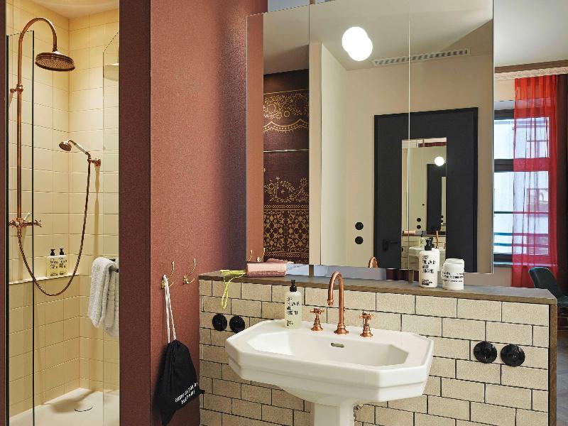 25Hours Hotel Munich The Royal Bavarian - Oda