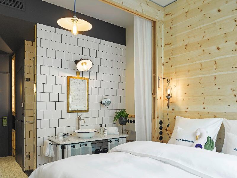 25Hours Hotel Munich The Royal Bavarian - Oda