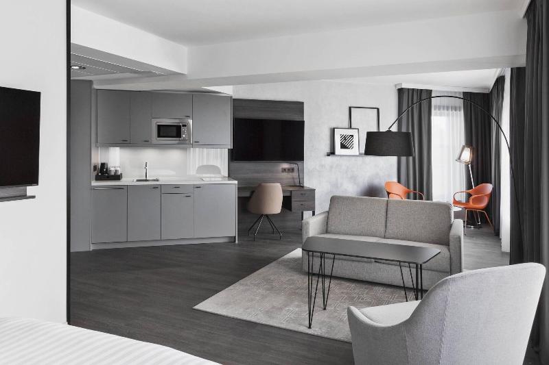Residence Inn By Marriott Munich Ostbahnhof - Oda