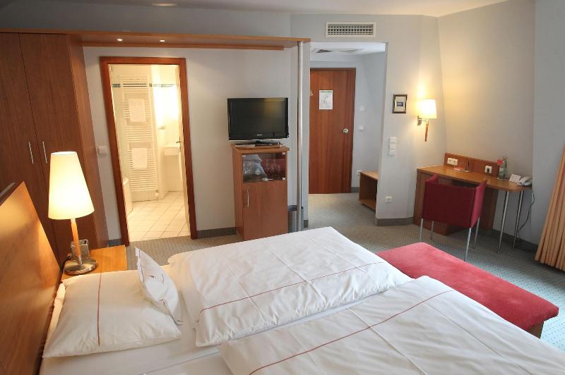Hotel Am Torturm - Oda
