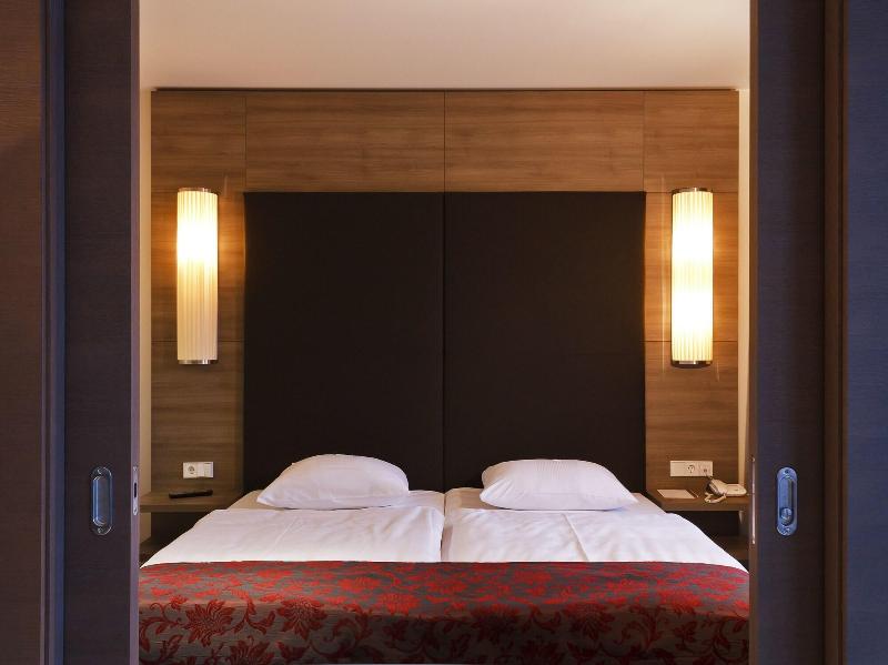 Posthotel Walhalla Regensburg Ost - Oda