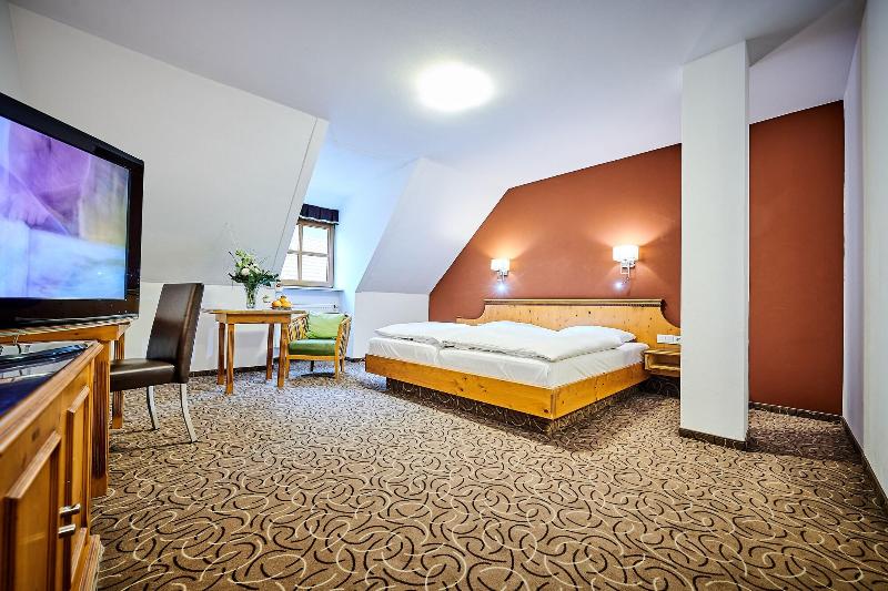 Posthotel Walhalla Regensburg Ost - Oda