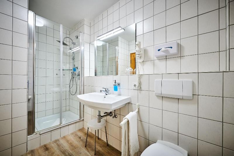 Posthotel Walhalla Regensburg Ost - Oda