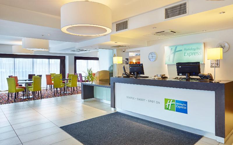 Holiday Inn Express Birmingham - South A45 - Lobi