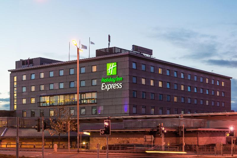 Holiday Inn Express Bradford City Centre - Genel
