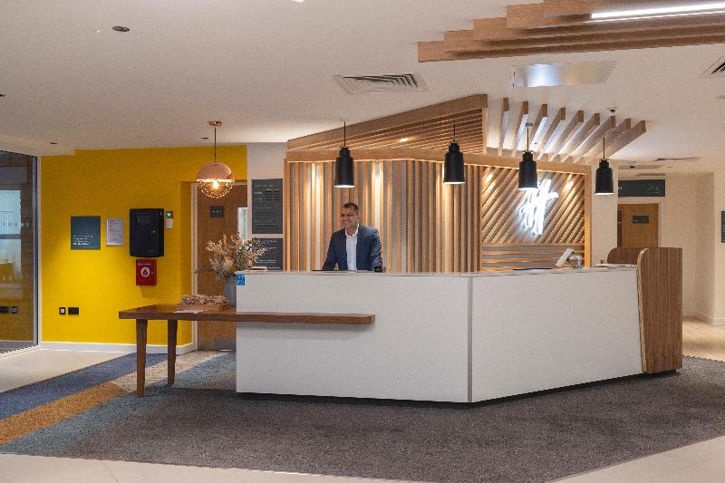 Holiday Inn Bristol Airport - Genel
