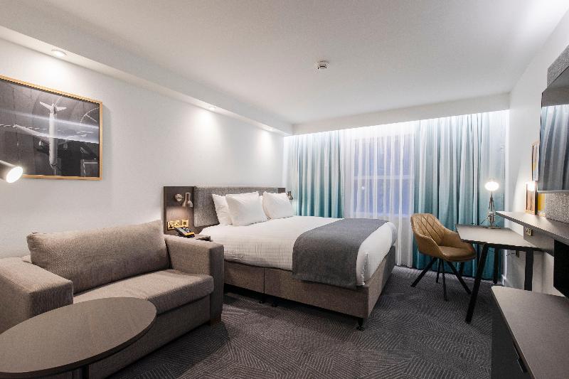Holiday Inn Bristol Airport - Oda