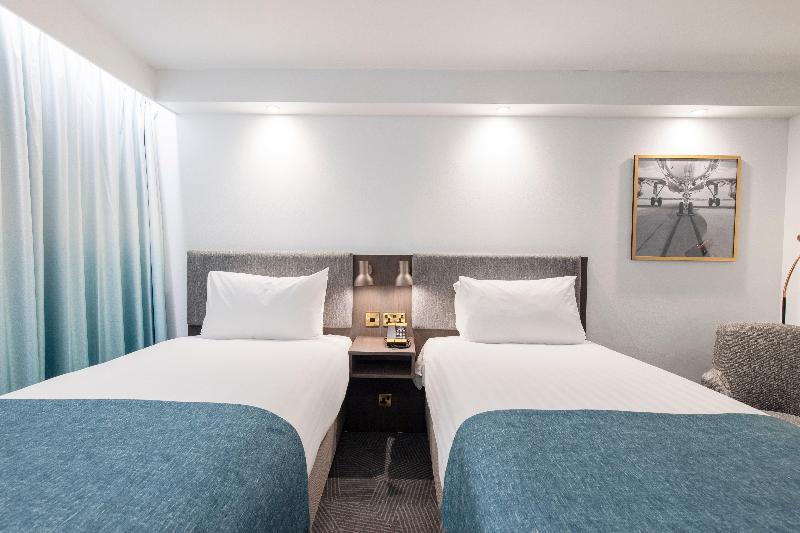 Holiday Inn Bristol Airport - Oda