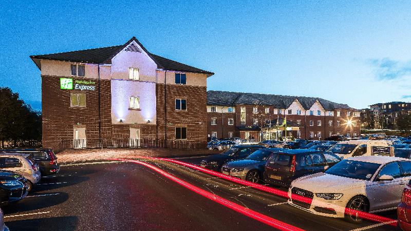 Holiday Inn Express London Gatwick Crawley - Genel