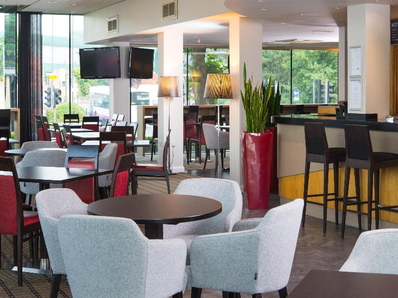 Holiday Inn Express Bath - Lobi
