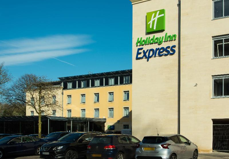 Holiday Inn Express Bath - Genel