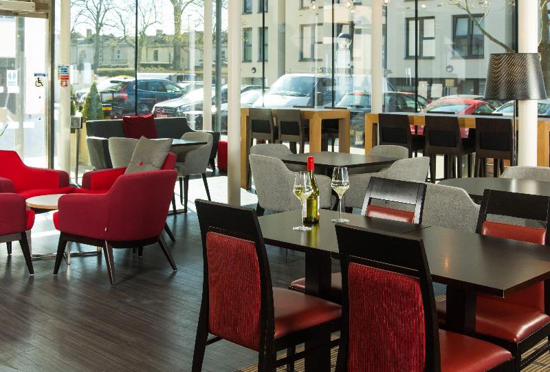 Holiday Inn Express Bath - Restoran