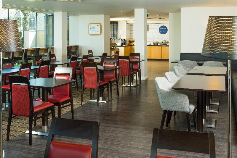 Holiday Inn Express Bath - Restoran