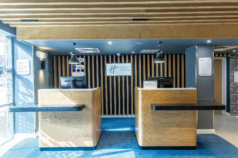 Holiday Inn Express London Croydon by IHG - Lobi