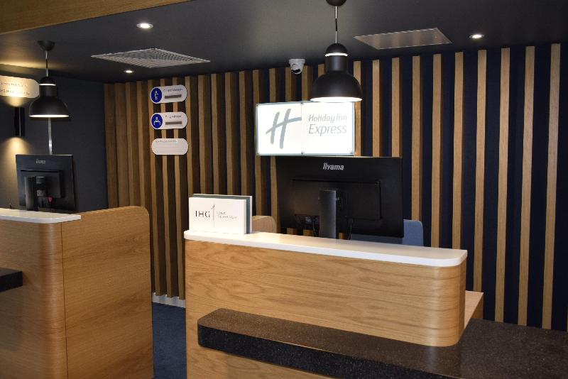 Holiday Inn Express London Croydon by IHG - Lobi